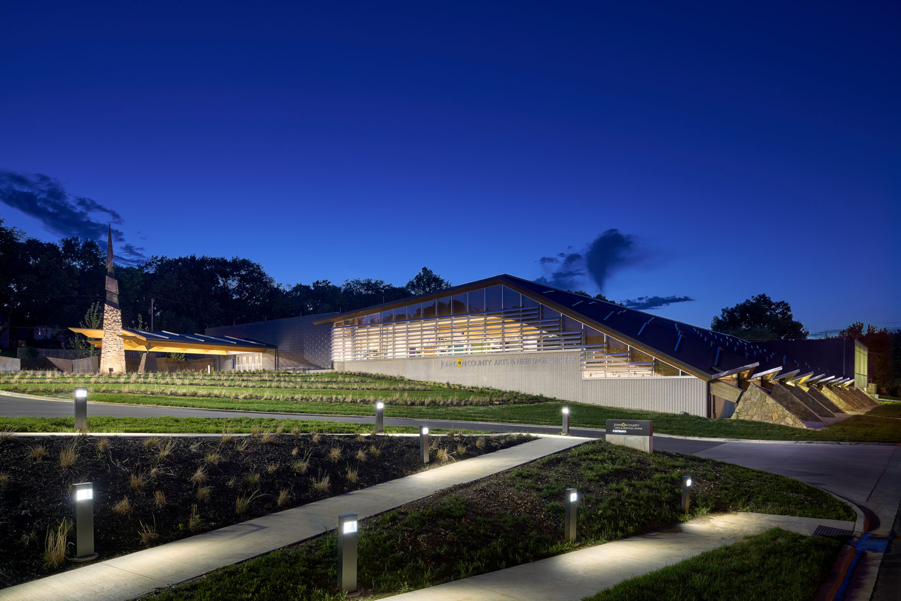 johnson county arts and heritage center building