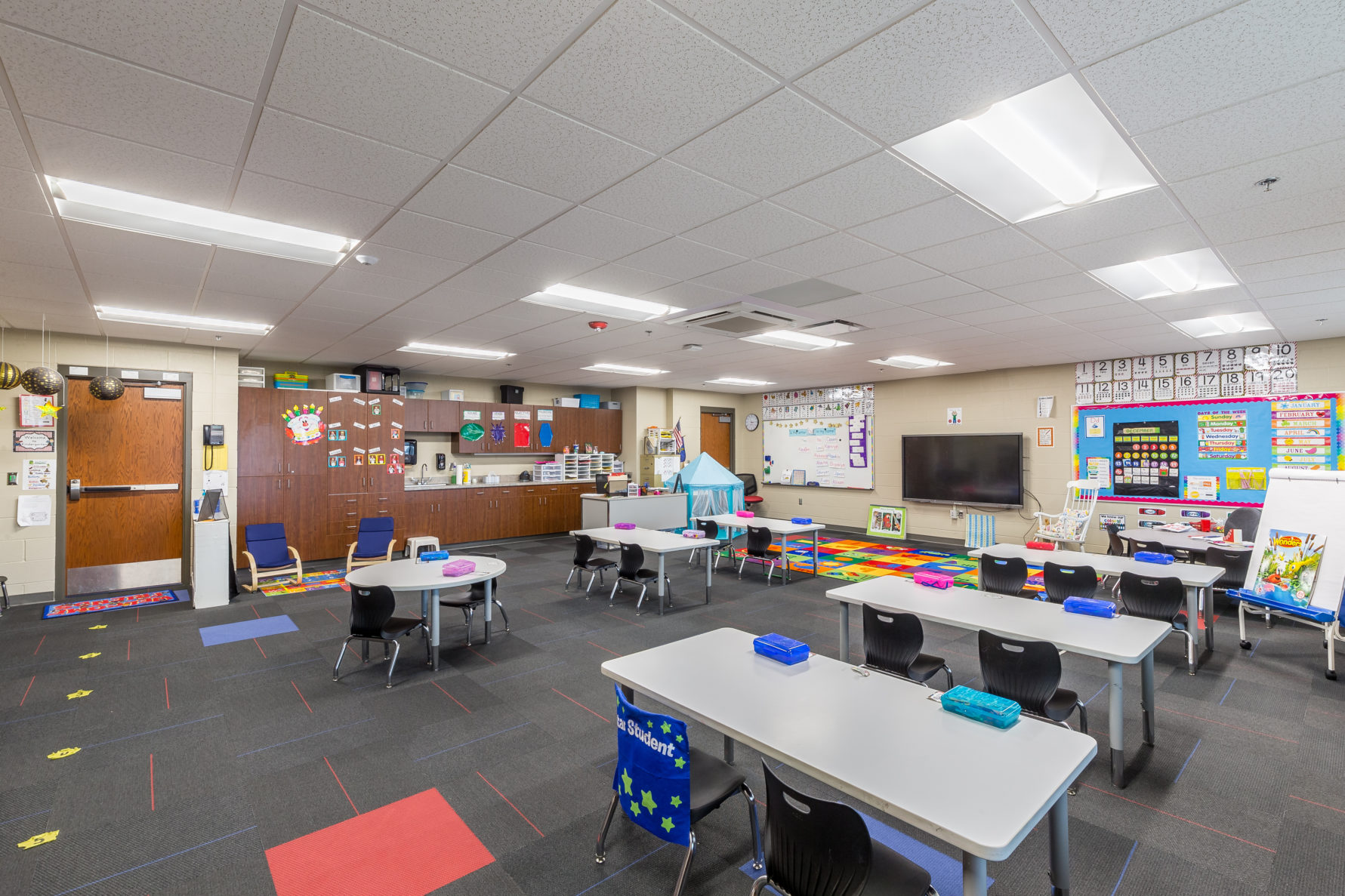 East Elementary School Classroom in USD 109 Belleville Kansas McCownGordon Renovation