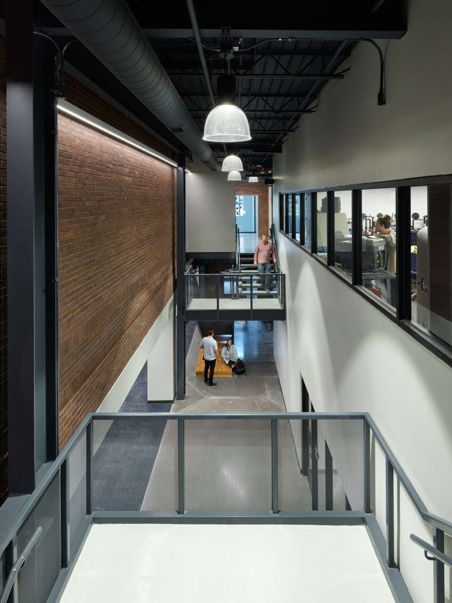 McCownGordon Construction completed renovations at Metropolitan Community's College Engineering Technology Center