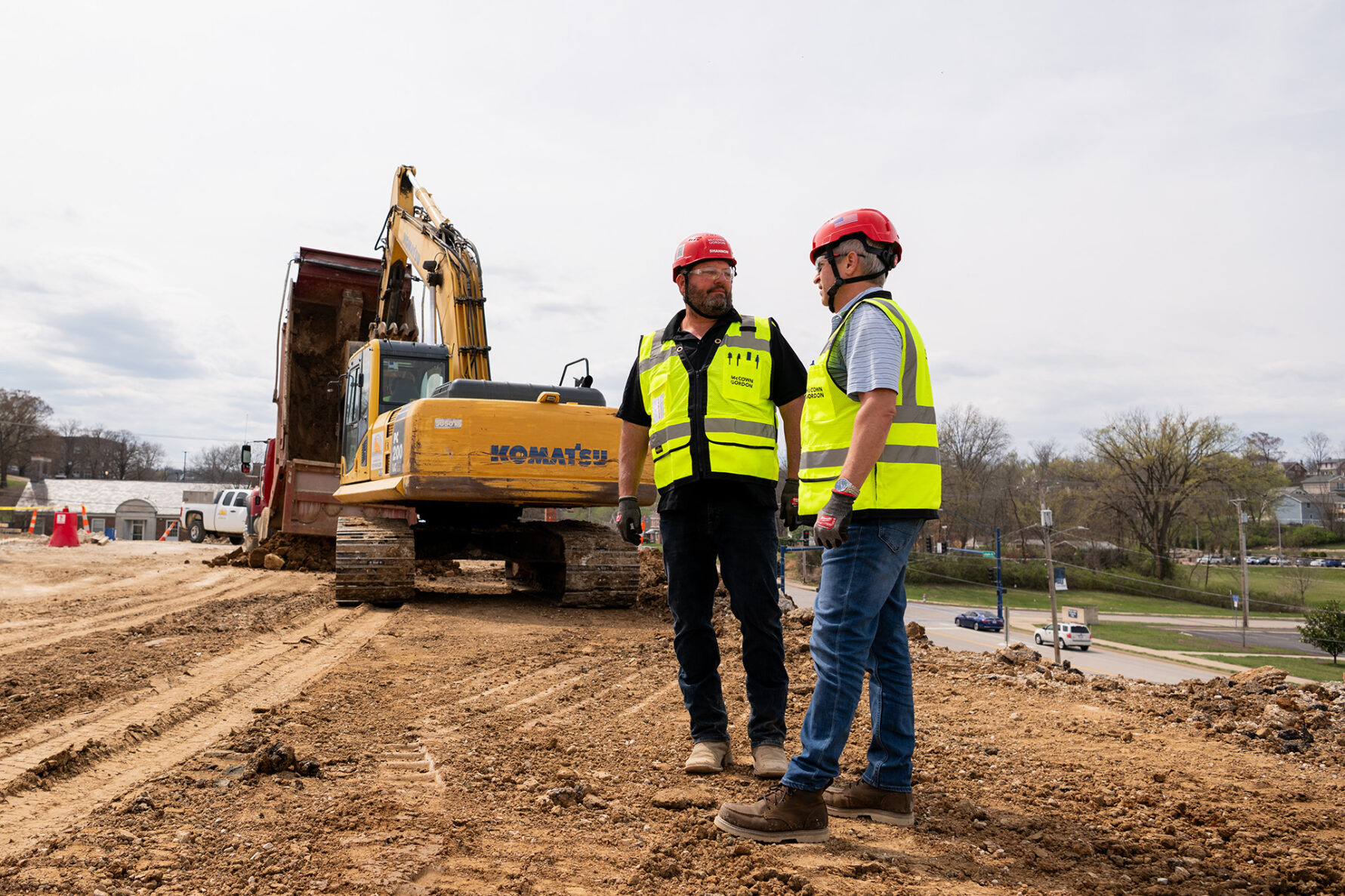 McCownGordon associates collaborating on site.